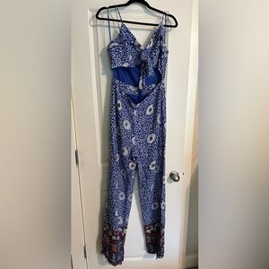 FASHION NOVA JUMPSUIT